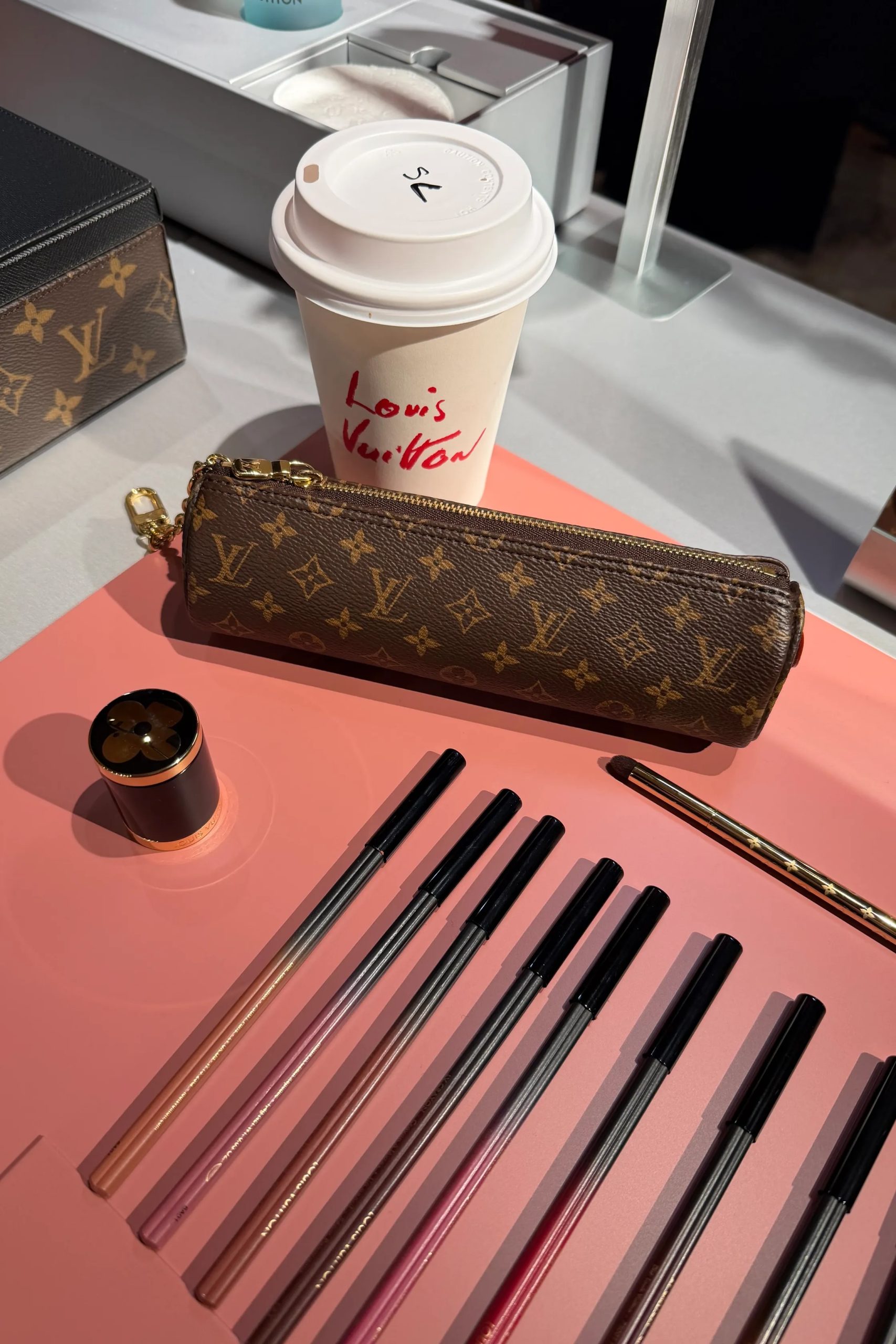 De nieuwe lipliners van Pat McGrath voor Louis Vuitton