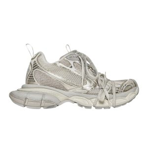 Schoenen voor brede voeten: Balenciaga-sneakers