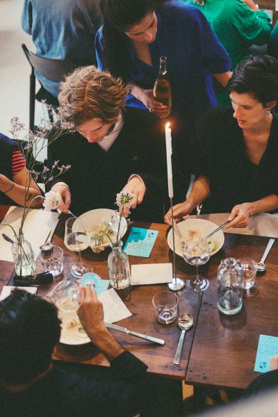 is-glutenvrij-eten-echt-gezonder-vogue-neemt-samen-met-een-expert-de-food-hype-onder-de-loep-399238