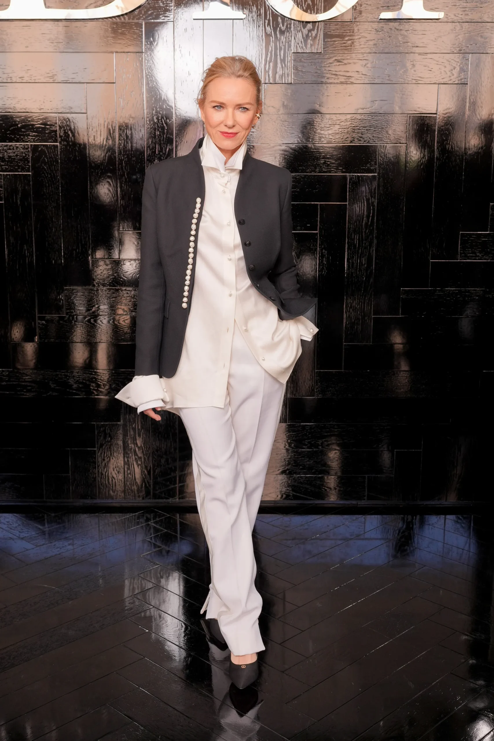 Naomi Watts bij de Dior couture herfst/winter 2026-show in Parijs