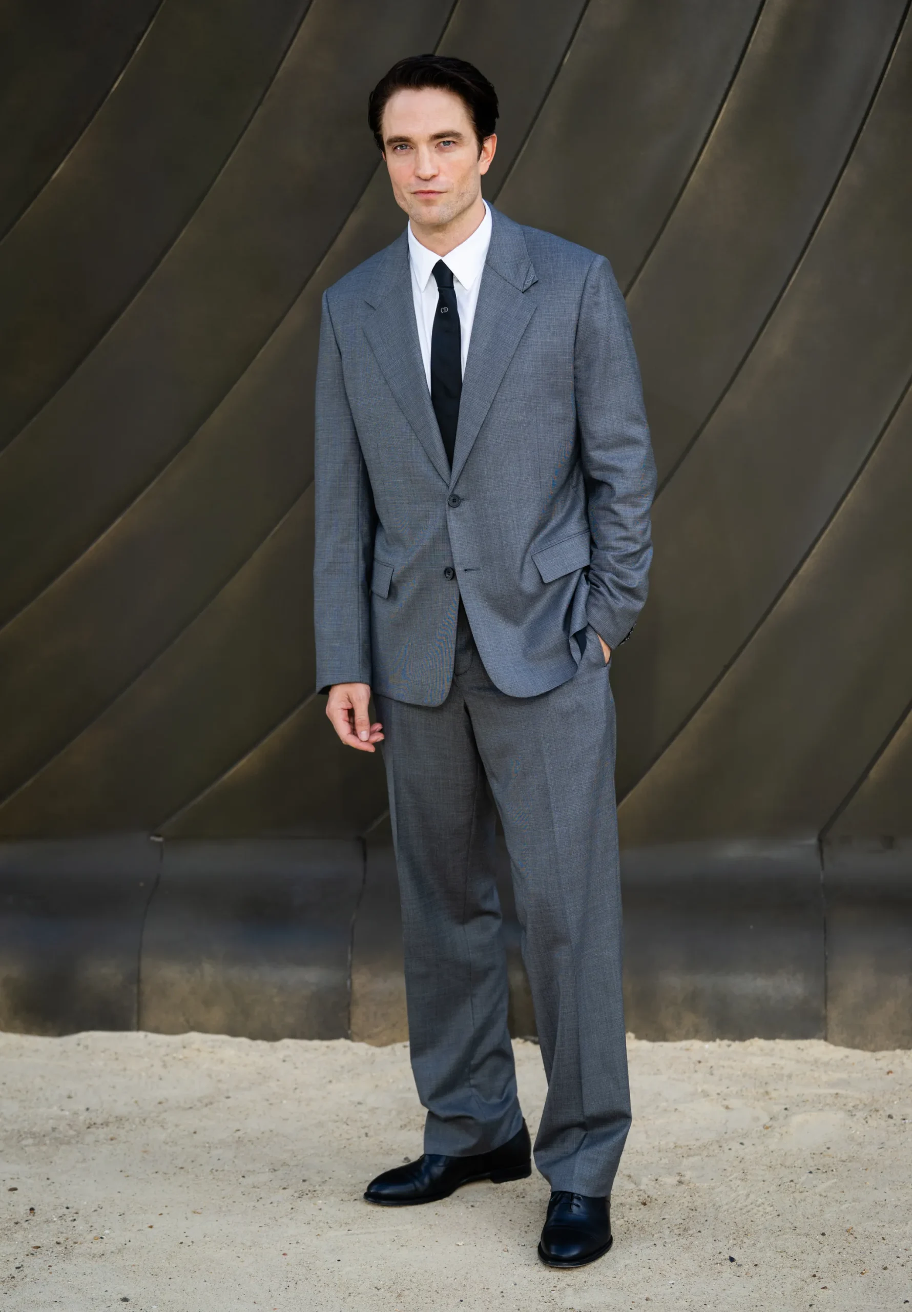 Robert Pattinson Odyssey perstour in Dior