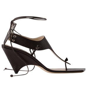 T-strap van Christen als schoenentrends van herfst/winter 2026