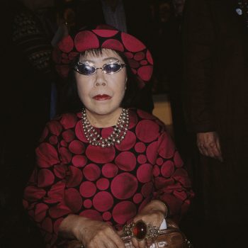 het-werk-van-wijlen-yayoi-kusama-komt-naar-amsterdam-70-jaar-avant-gardekunst-van-het-icoon-405217