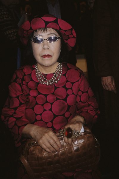 het-werk-van-wijlen-yayoi-kusama-komt-naar-amsterdam-70-jaar-avant-garde-kunst-van-het-icoon-405217