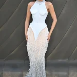 Zendaya in een couturelook van Schiaparelli tijdens de premierère van The Odyssey in Londen