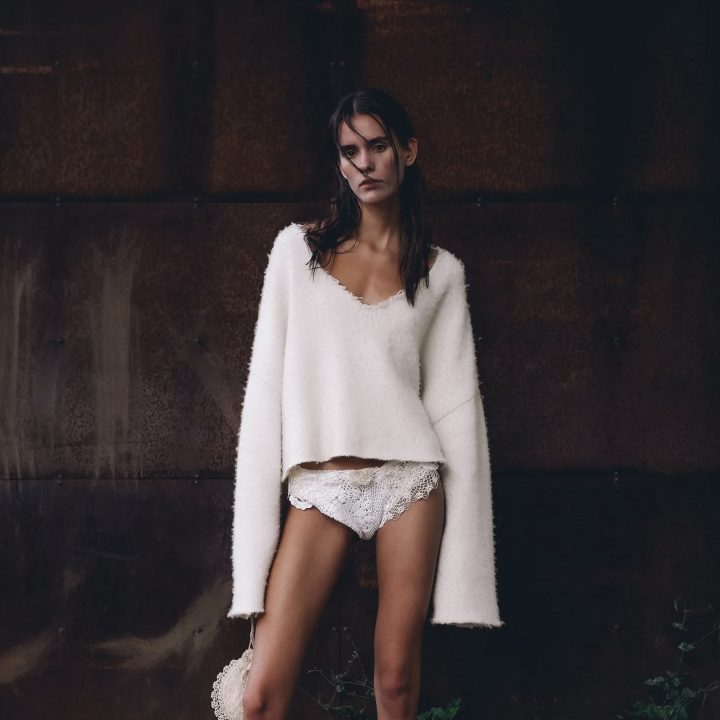 havaianas-geeft-hun-classic-teenslipper-een-kitten-heel-en-het-ontwerp-is-nu-al-hot-op-copenhagen-fashion-week-402997