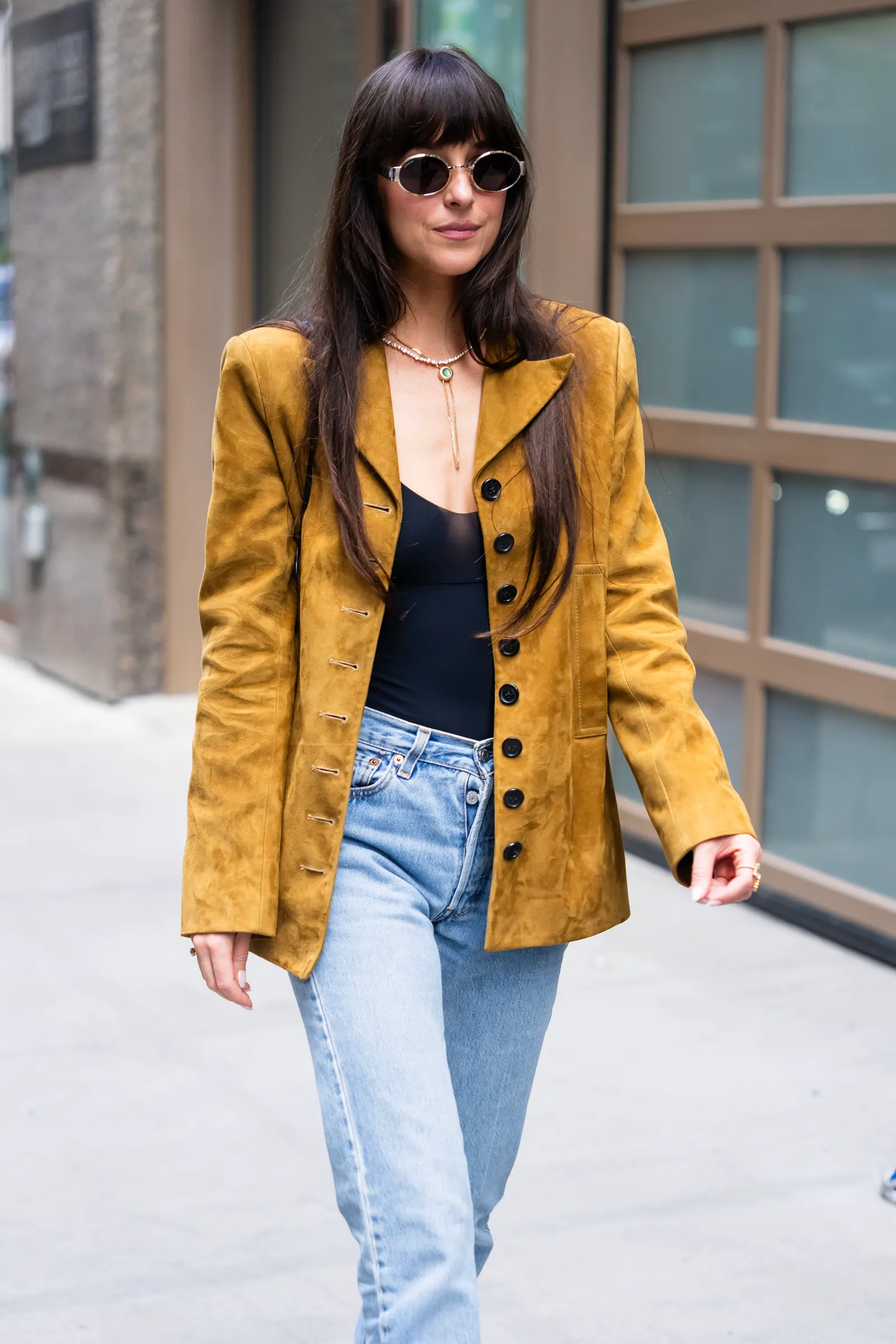 Dakota Johnson herfst outfit