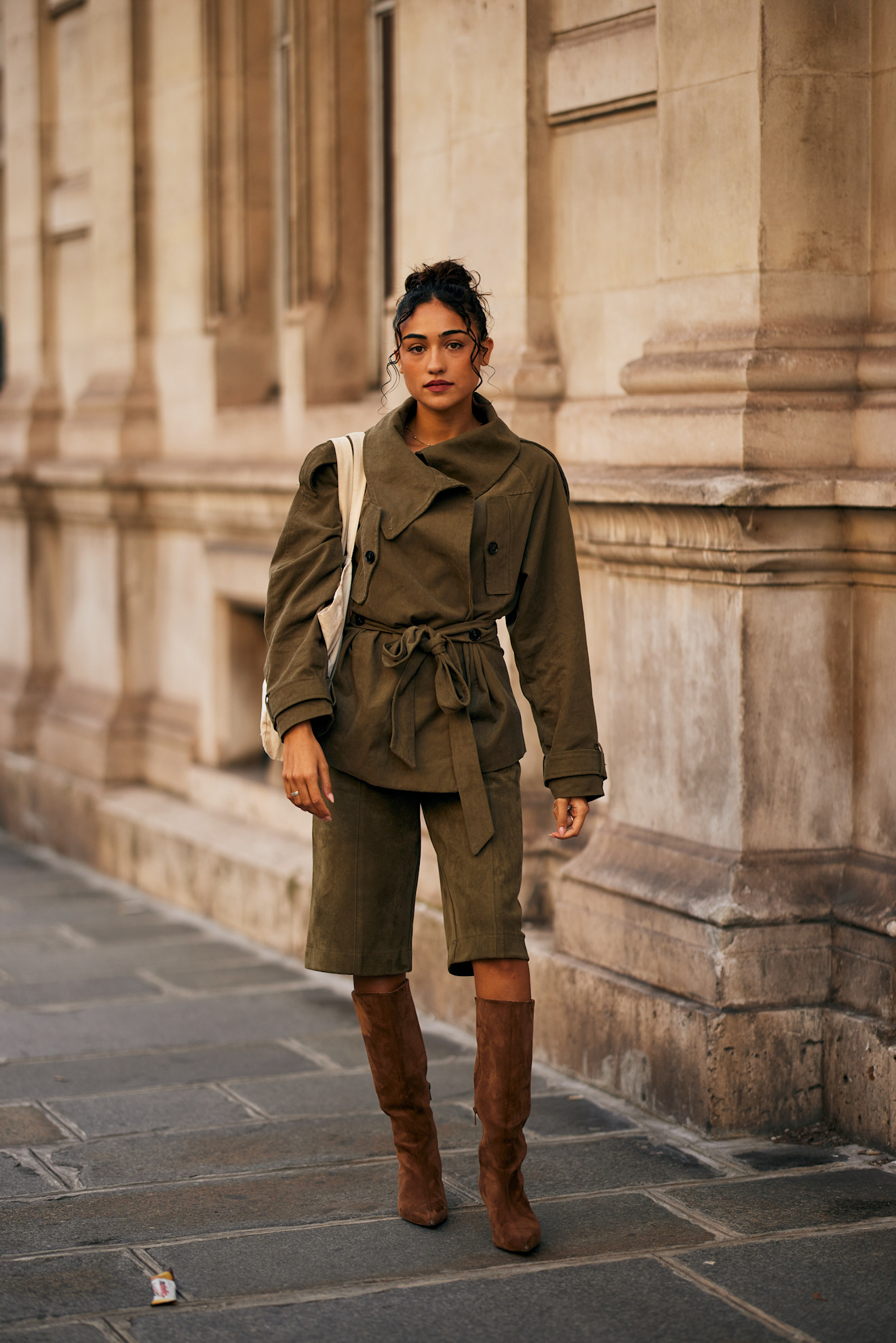 Bruine laarzen in de streetstyle