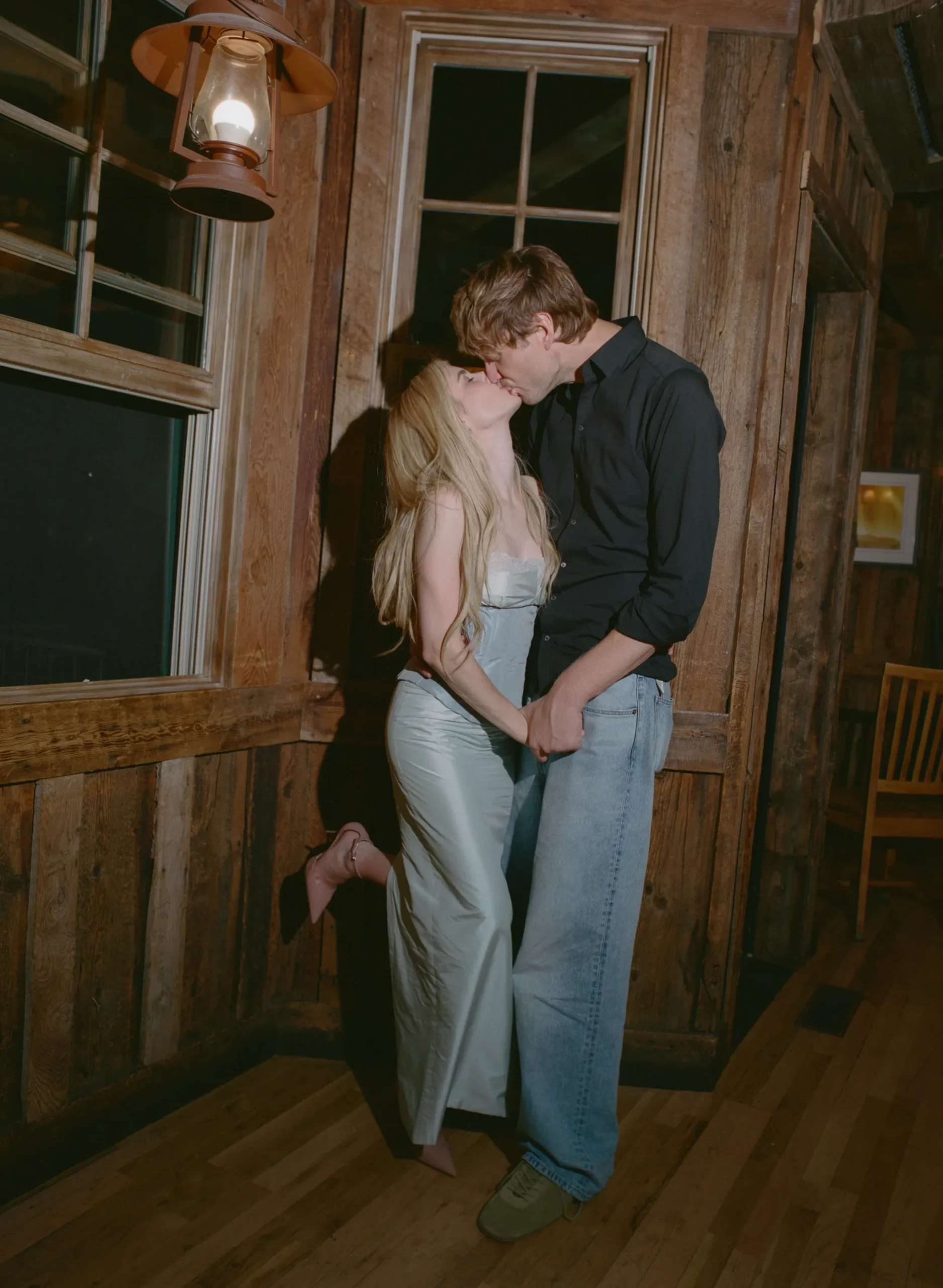 De bruiloft van Emma Roberts en Cody John