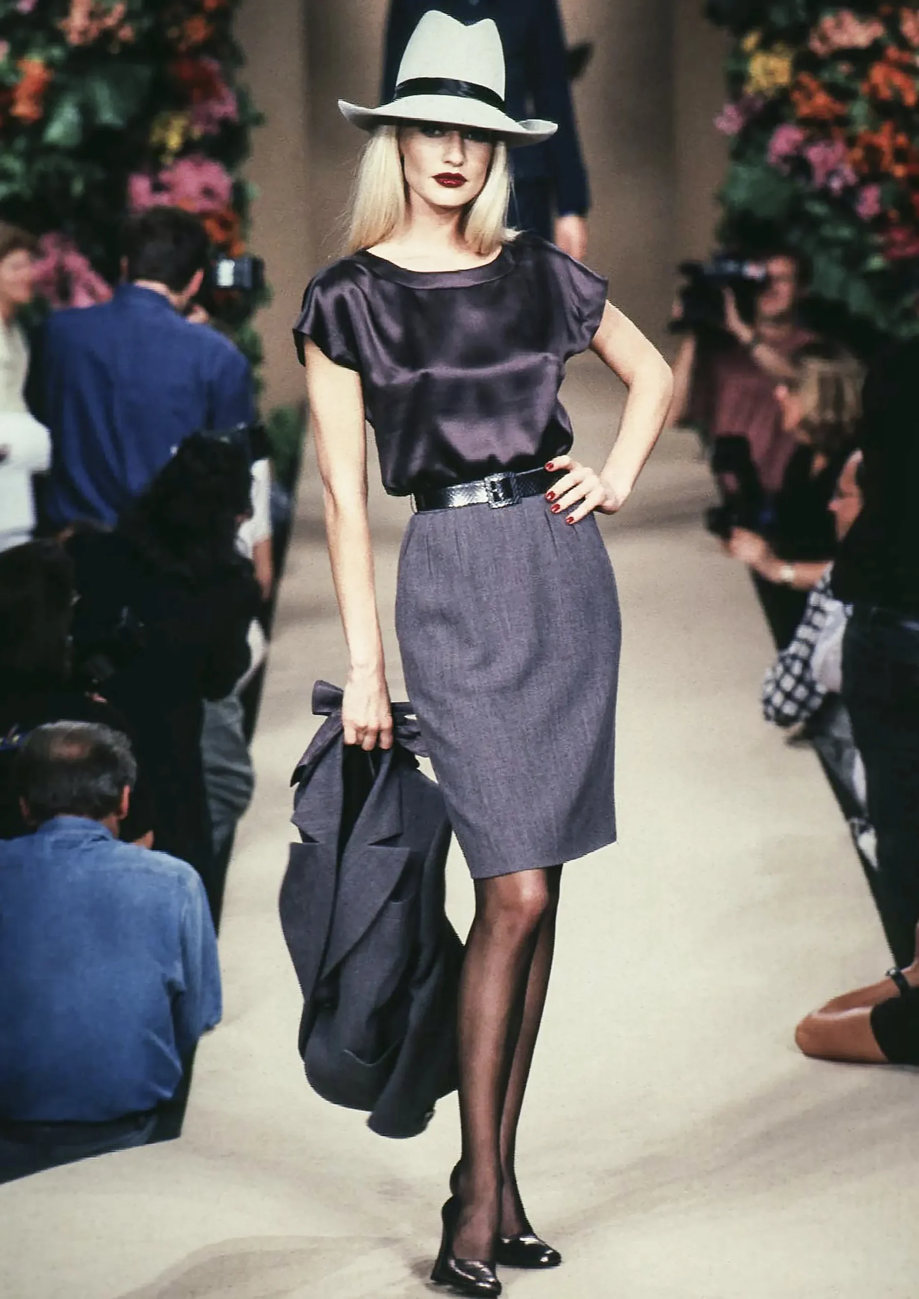 Karen Mulder voor Yves Saint Laurent iin 1996