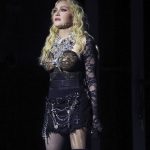 Madonna geeft een tour door haar huis in Londen