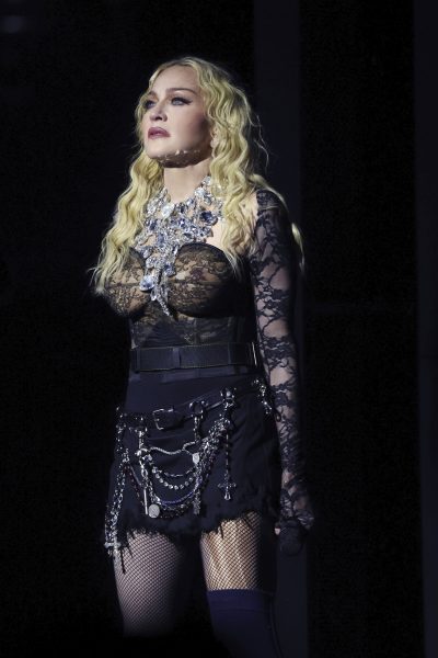welcome-to-the-mothership-vogue-krijgt-een-exclusieve-tour-door-het-huis-van-madonna-403142