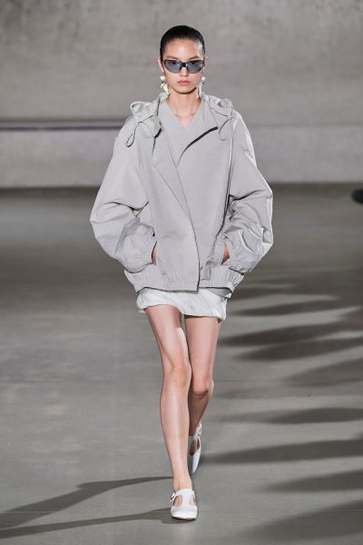 rain-or-shine-de-nazomer-overleef-je-in-stijl-met-een-regenproof-tussenjas-404142