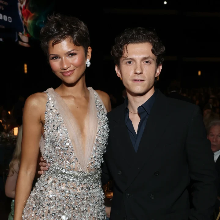 zendaya-en-tom-holland-winnen-als-best-dressed-couple-bij-de-emmys-2026-407559