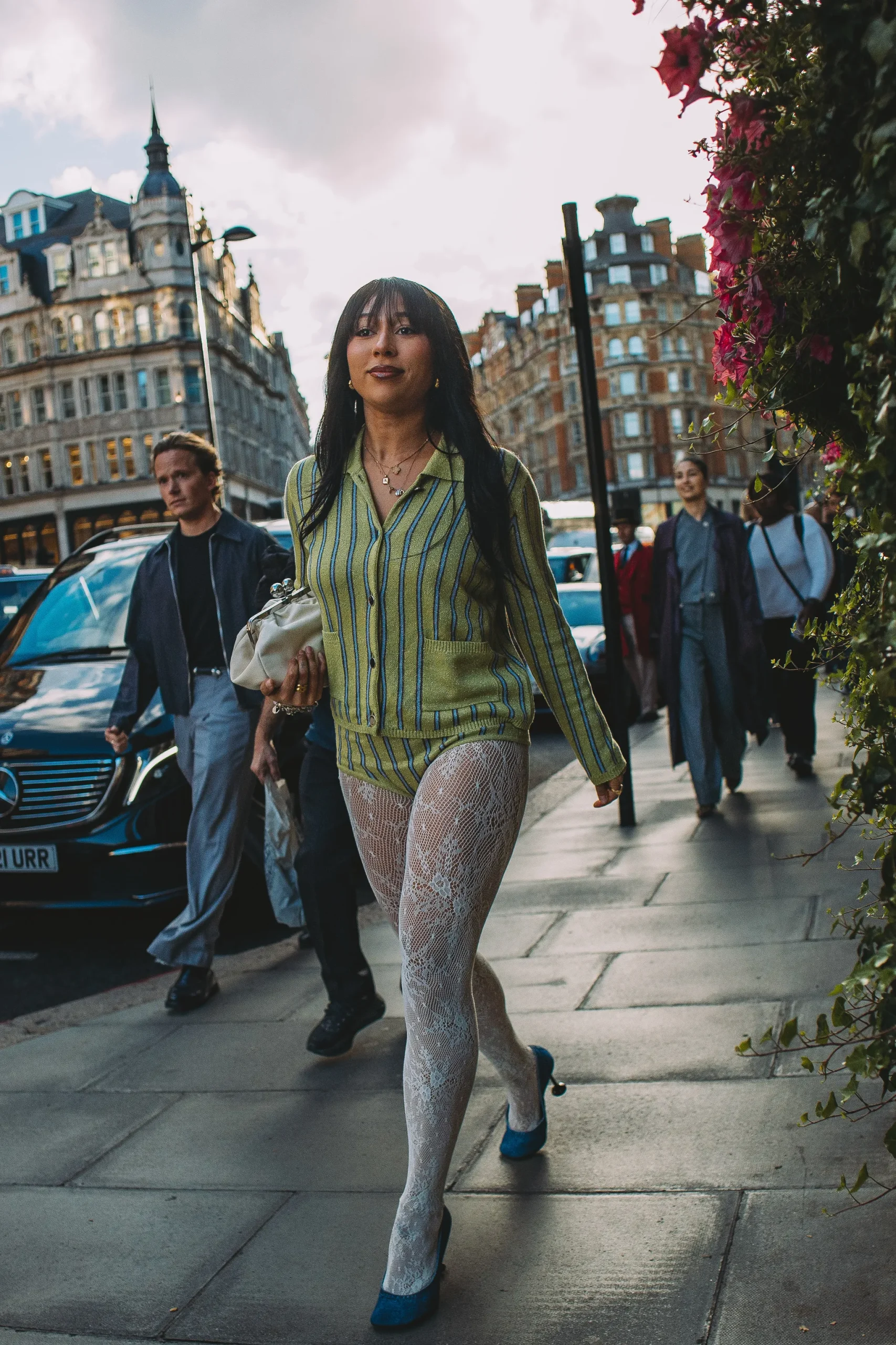 Vrouw tijdens London Fashion Week