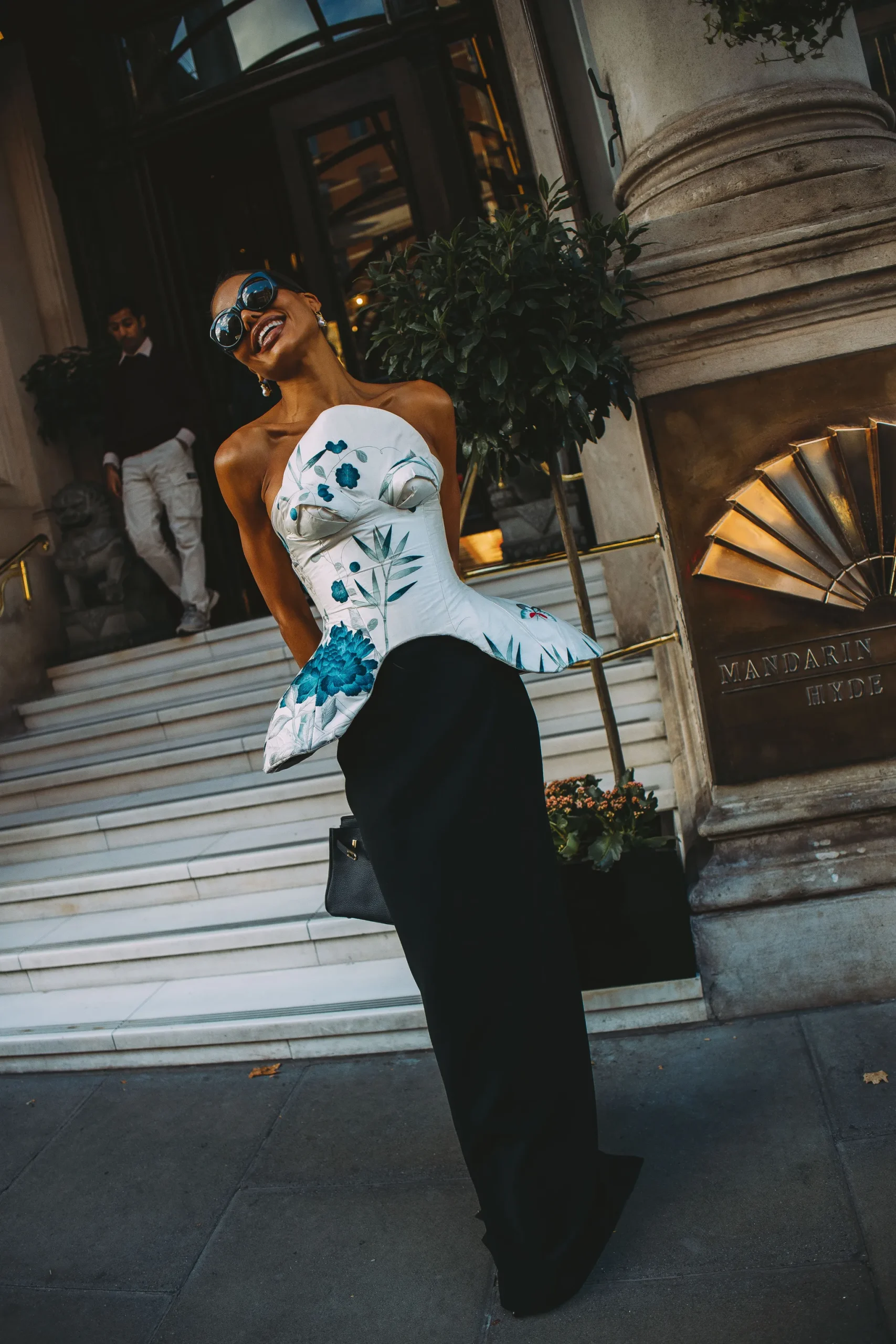 Vrouw tijdens London Fashion Week