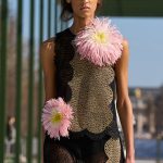 Bloemen bij Dior herfst/winter 2026