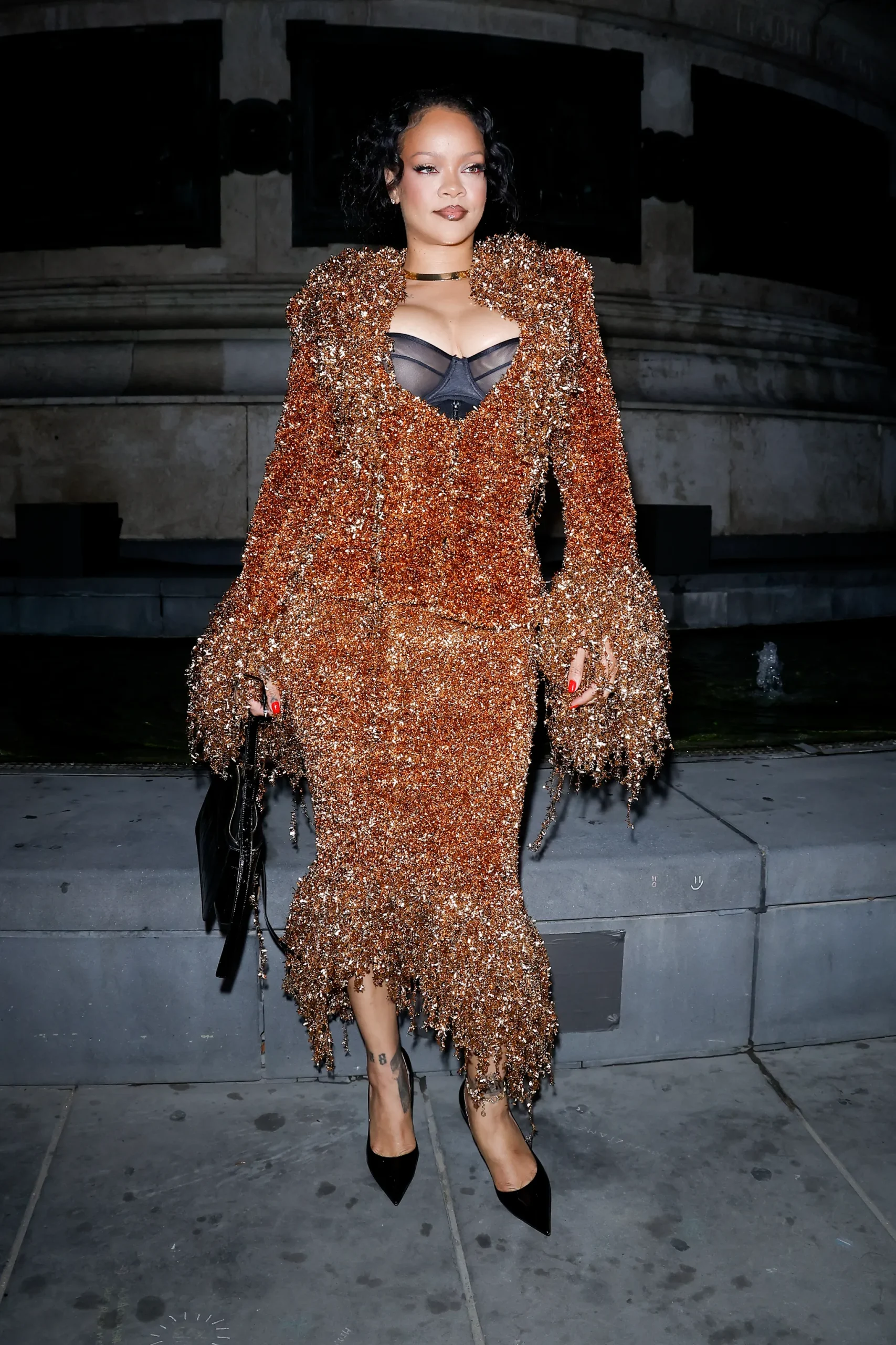 Rihanna bij paris fashion week lente/zomer 2027