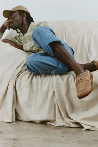 jw-anderson-en-ugg-lanceren-de-it-shoes-van-het-seizoen-410980