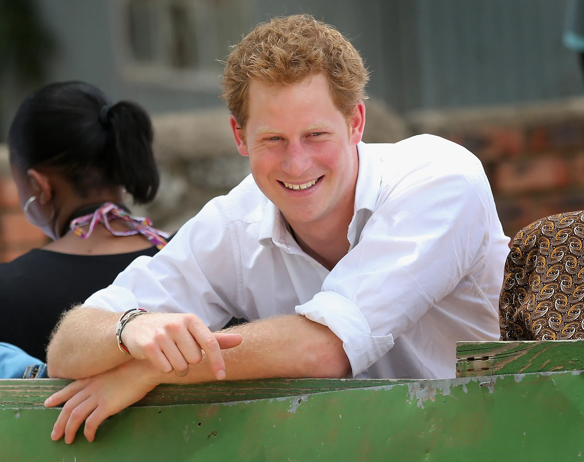 Harry tijdens zijn bezoek aan het St. Bernadette’s Centre for the Blind in Maseru, Lesotho, in 2013.