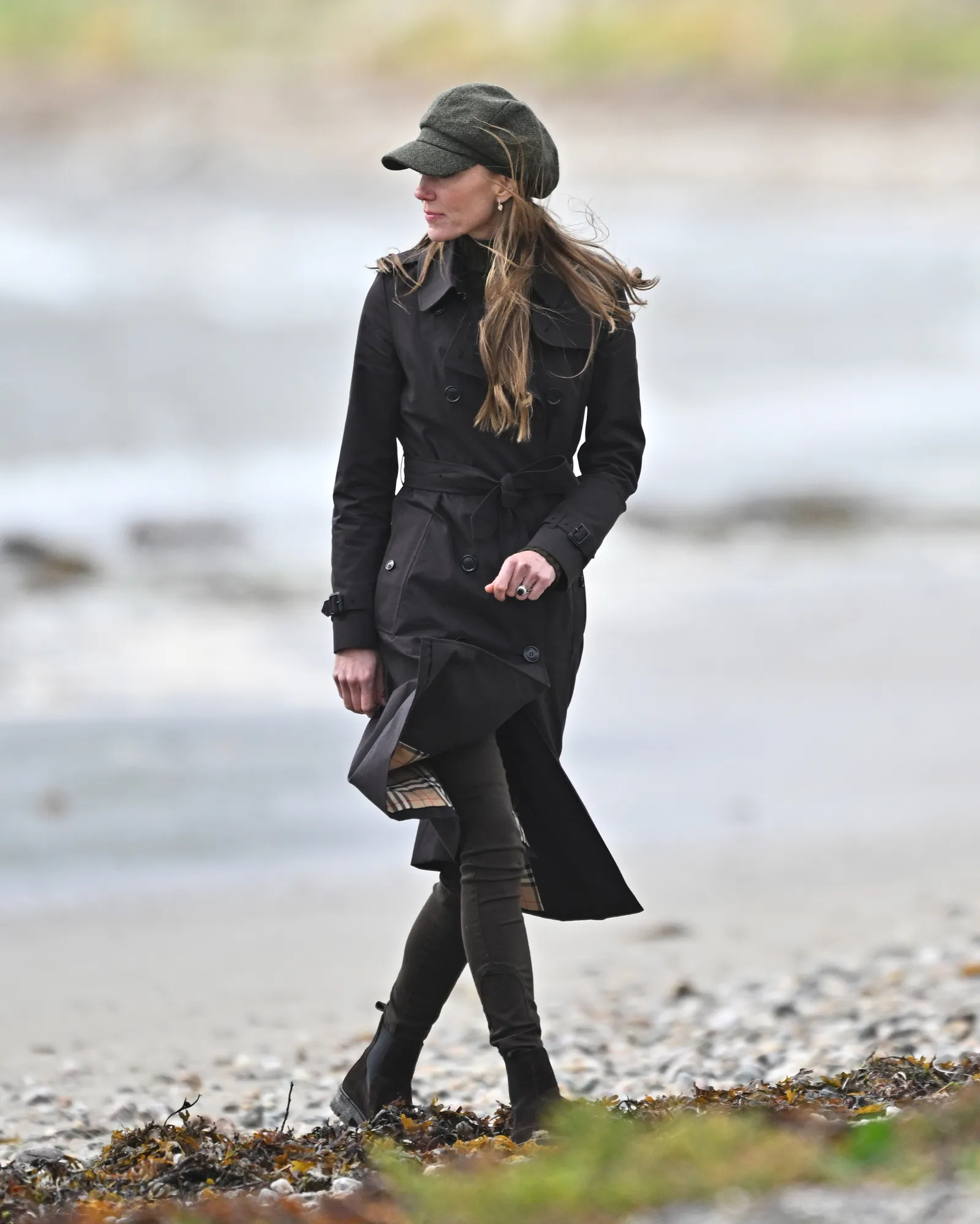 Kate Middelton in een Burberry jas