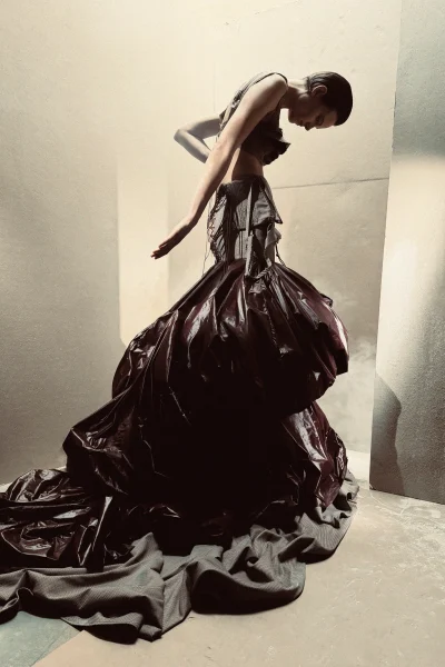 vogue-editors-overal-ter-wereld-delen-hun-favoriete-opkomende-ontwerper-405661