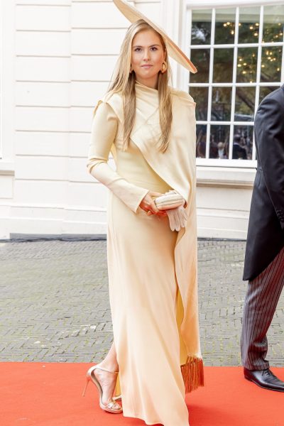 de-garderobe-van-prinses-amalia-ontleed-haar-vijf-essential-fashion-formules-decoded-407666