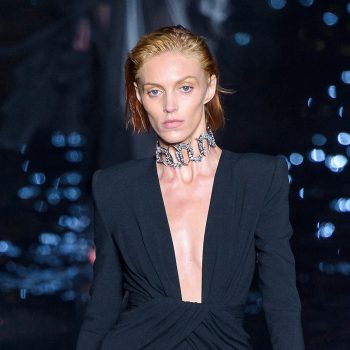 alexander-mcqueen-versace-saint-laurent-een-deep-dive-in-het-catwalk-cv-van-covermodel-anja-rubik-409022