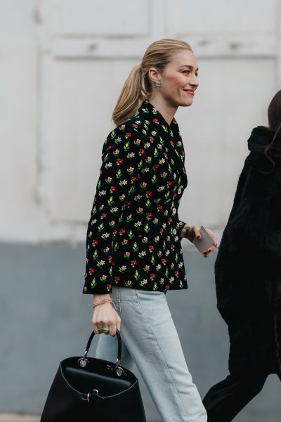 beatrice-borromeo-de-schoondochter-van-prinses-caroline-van-monaco-gespot-in-head-to-toe-dior-in-parijs-405668
