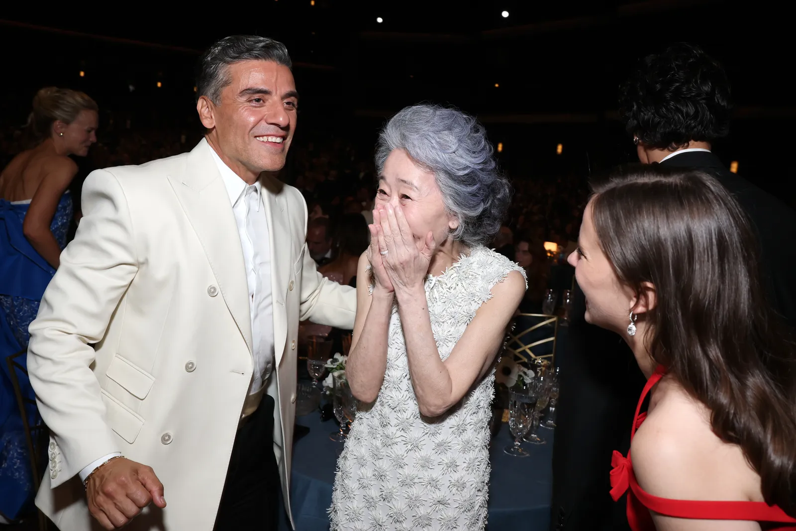 Een van de foto's binnen bij de Emmy Awards 2026