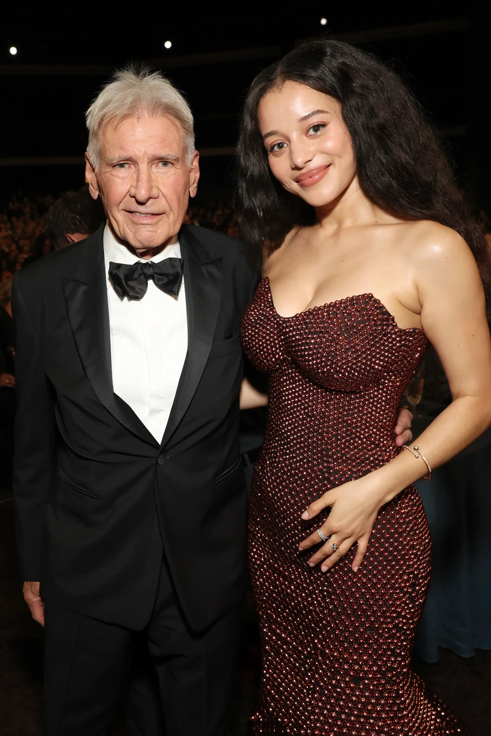 Een van de foto's binnen bij de Emmy Awards 2026