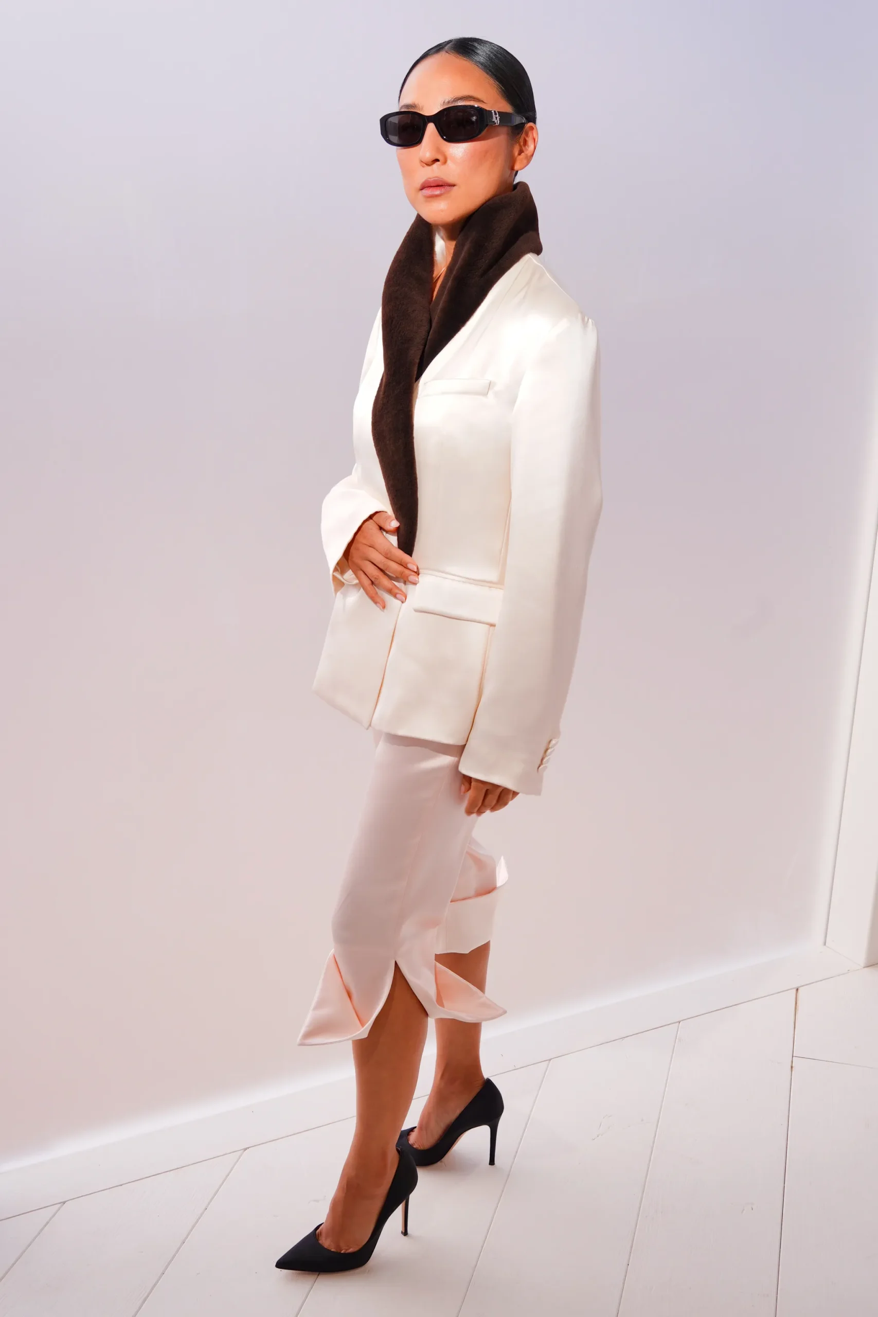 Greta Lee bij Dior
