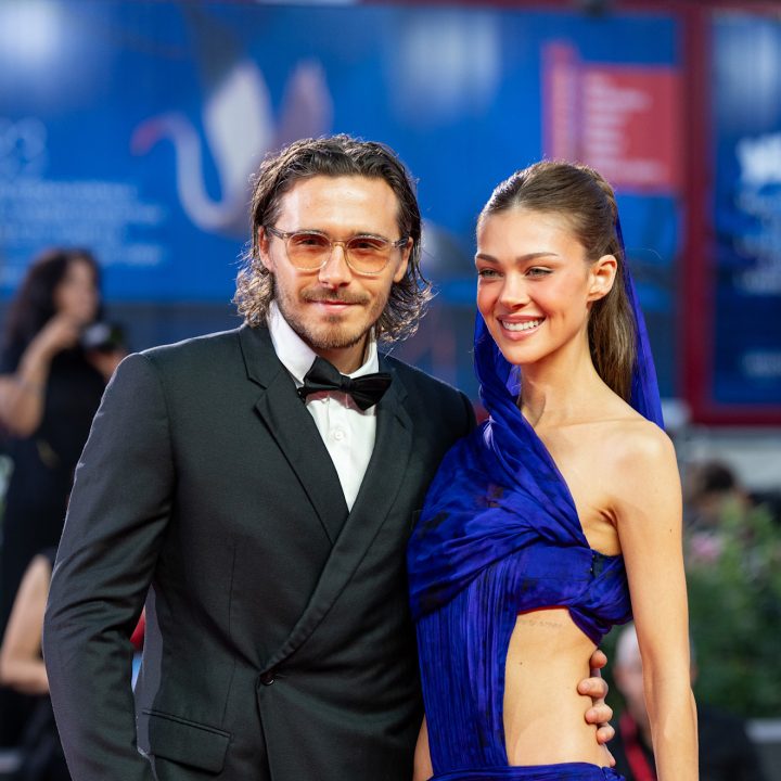 brooklyn-en-nicola-peltz-beckham-maken-een-zeldzame-red-carpet-appearance-in-venetie-406356
