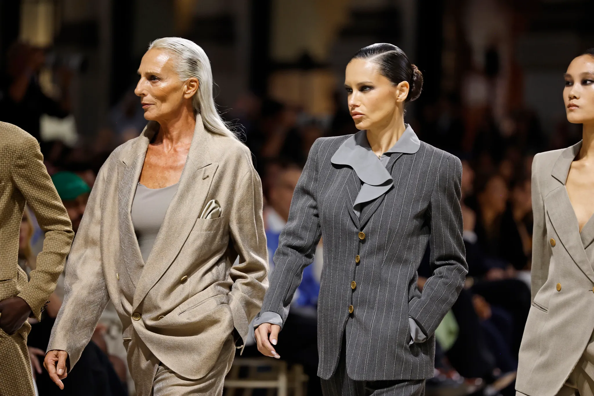Adriana Lima tijdens Vogue World 2026: Milano