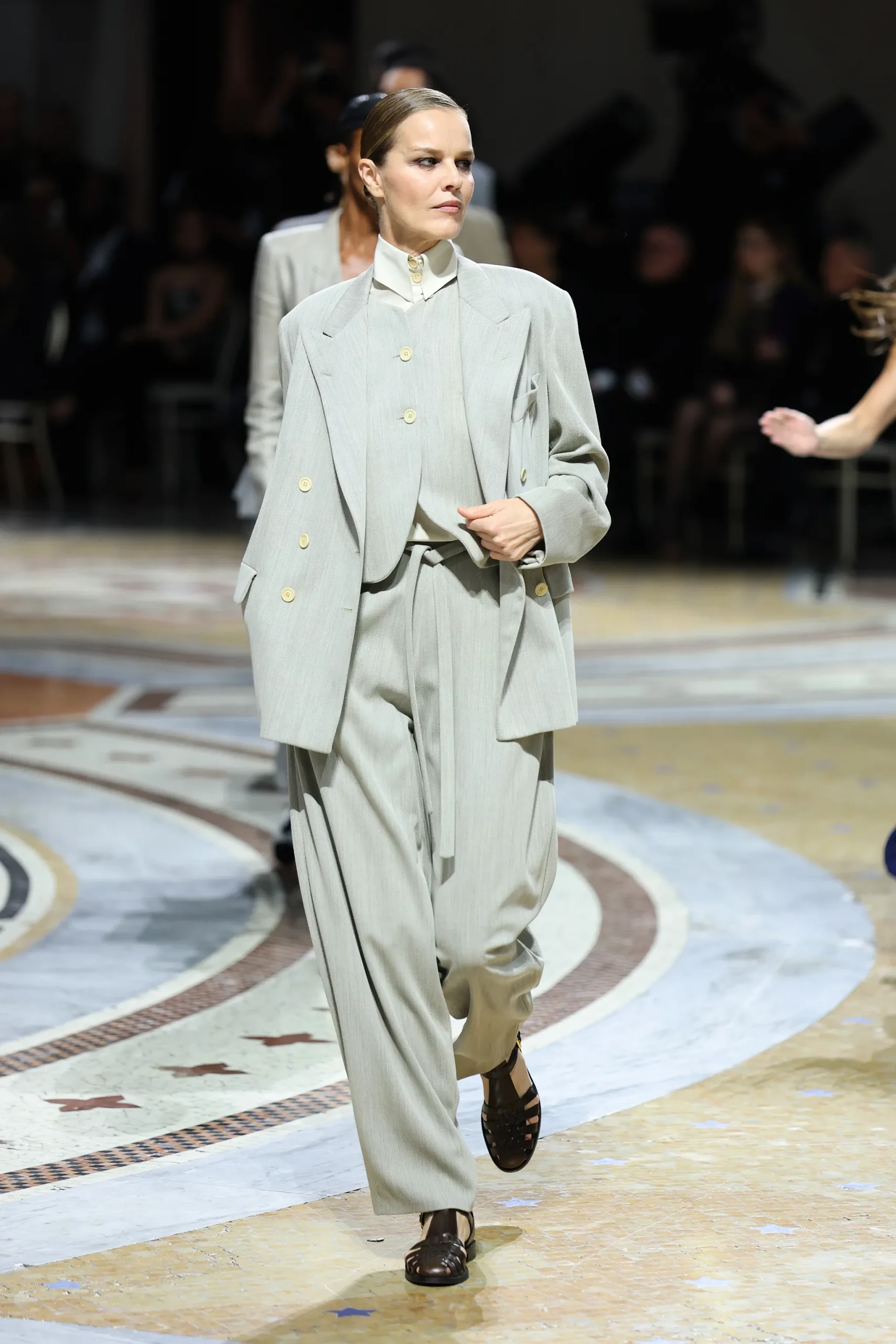 Eva Herzigova bij Vogue World 2026: Milano