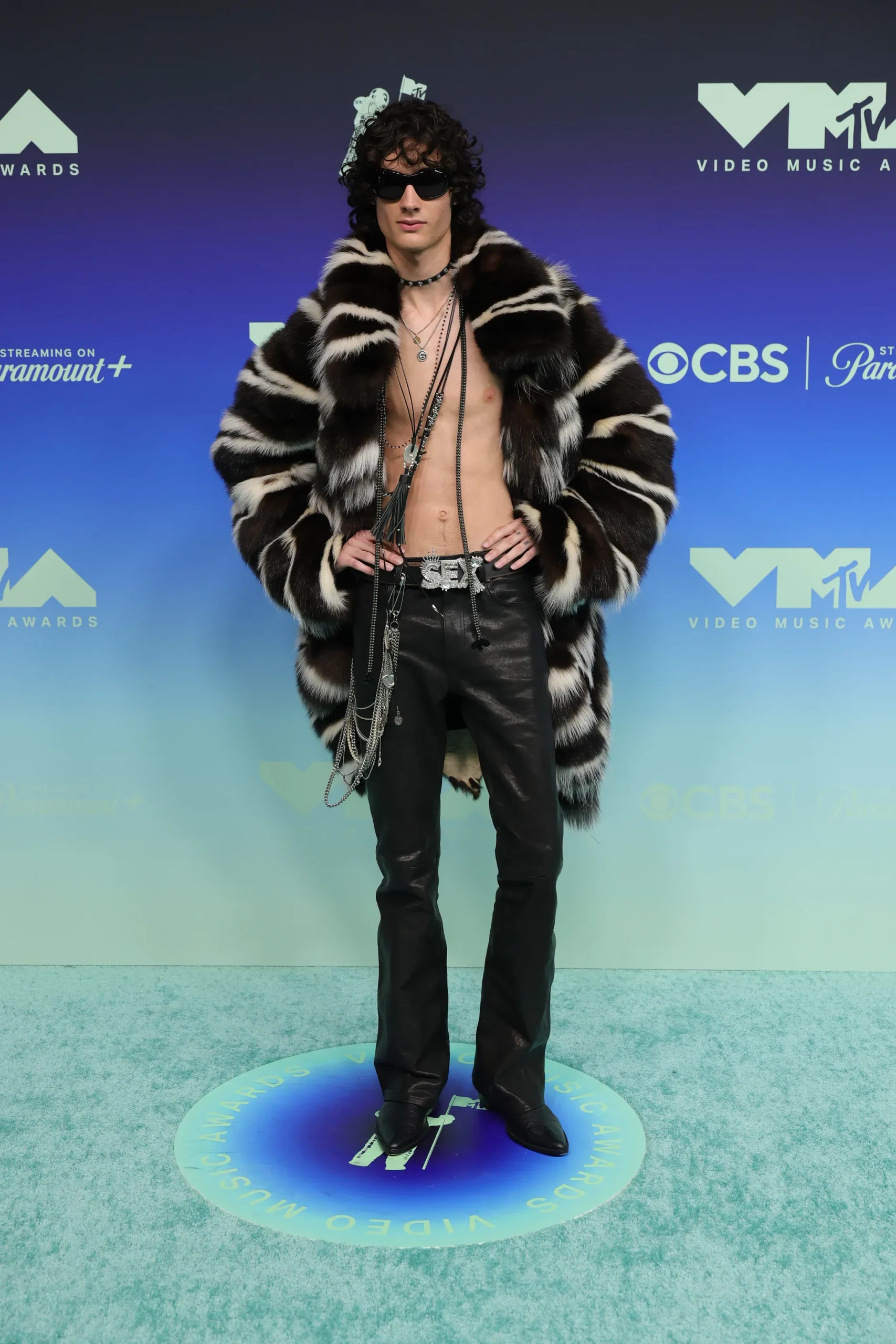 Sombr bij de MTV VMA's 2026