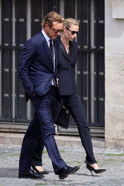 beatrice-borromeo-de-schoondochter-van-prinses-caroline-van-monaco-gespot-in-head-to-toe-dior-in-parijs-405615