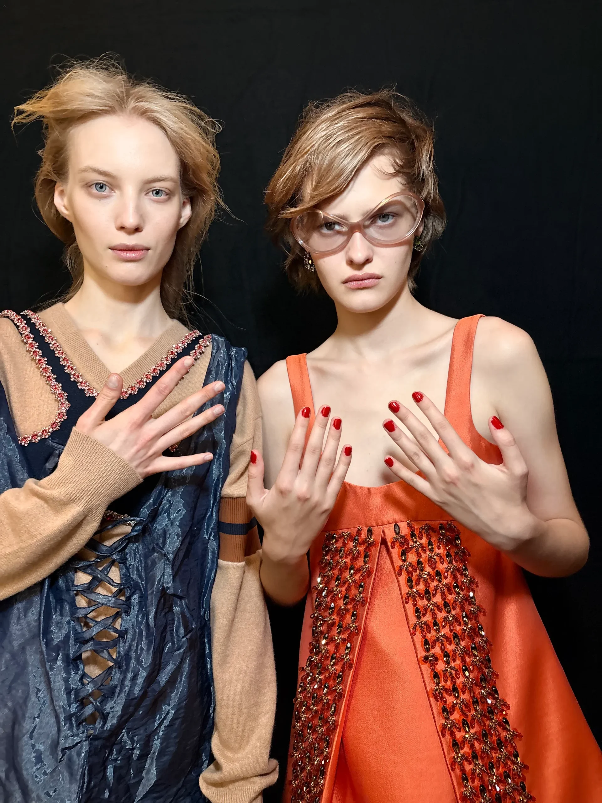 Miu Miu modellen messy beauty look