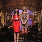 Dakota Johnson en Taylor Swift bij SNL