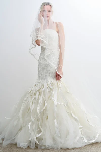 dit-is-de-opvallendste-trend-van-bridal-fashion-week-411969
