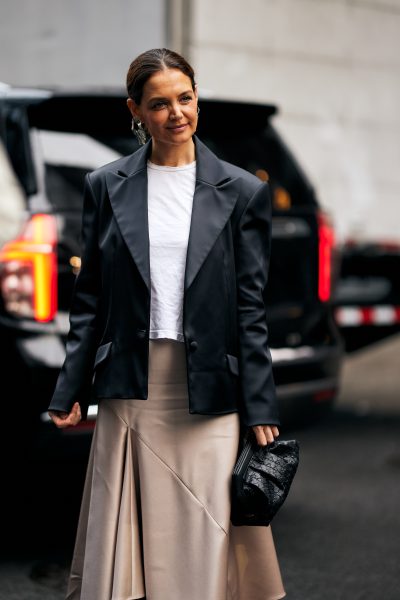kan-iemand-de-herfstlooks-van-katie-holmes-linea-recta-naar-mijn-kledingkast-teleporteren-412608