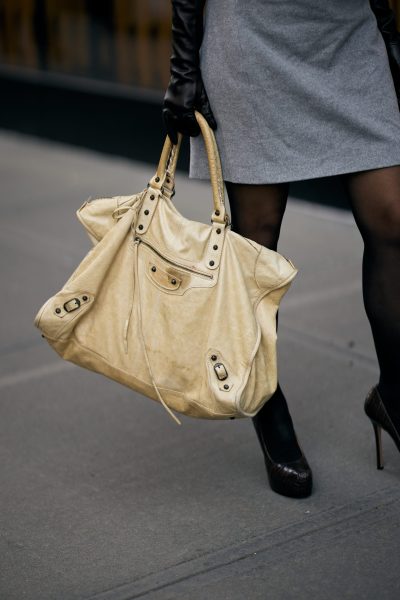 hoe-scoor-je-de-beste-pre-loved-designertassen-een-expert-enters-the-chat-met-5-gouden-tips-411248