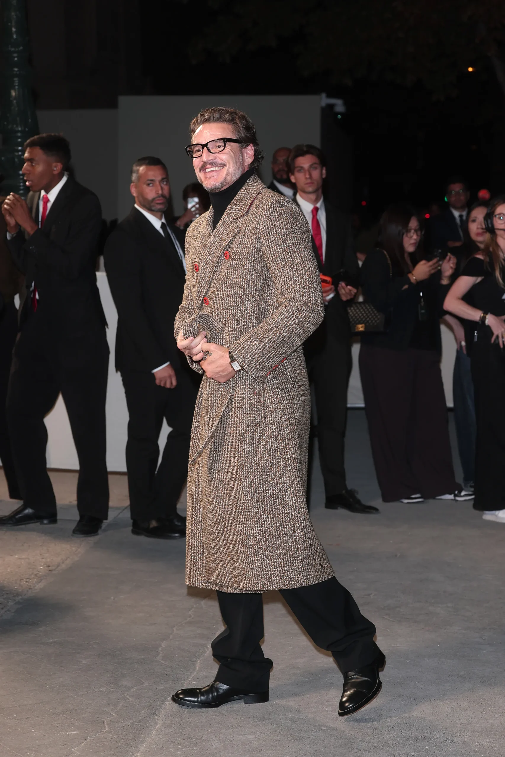 Pedro Pascal bij Chanel