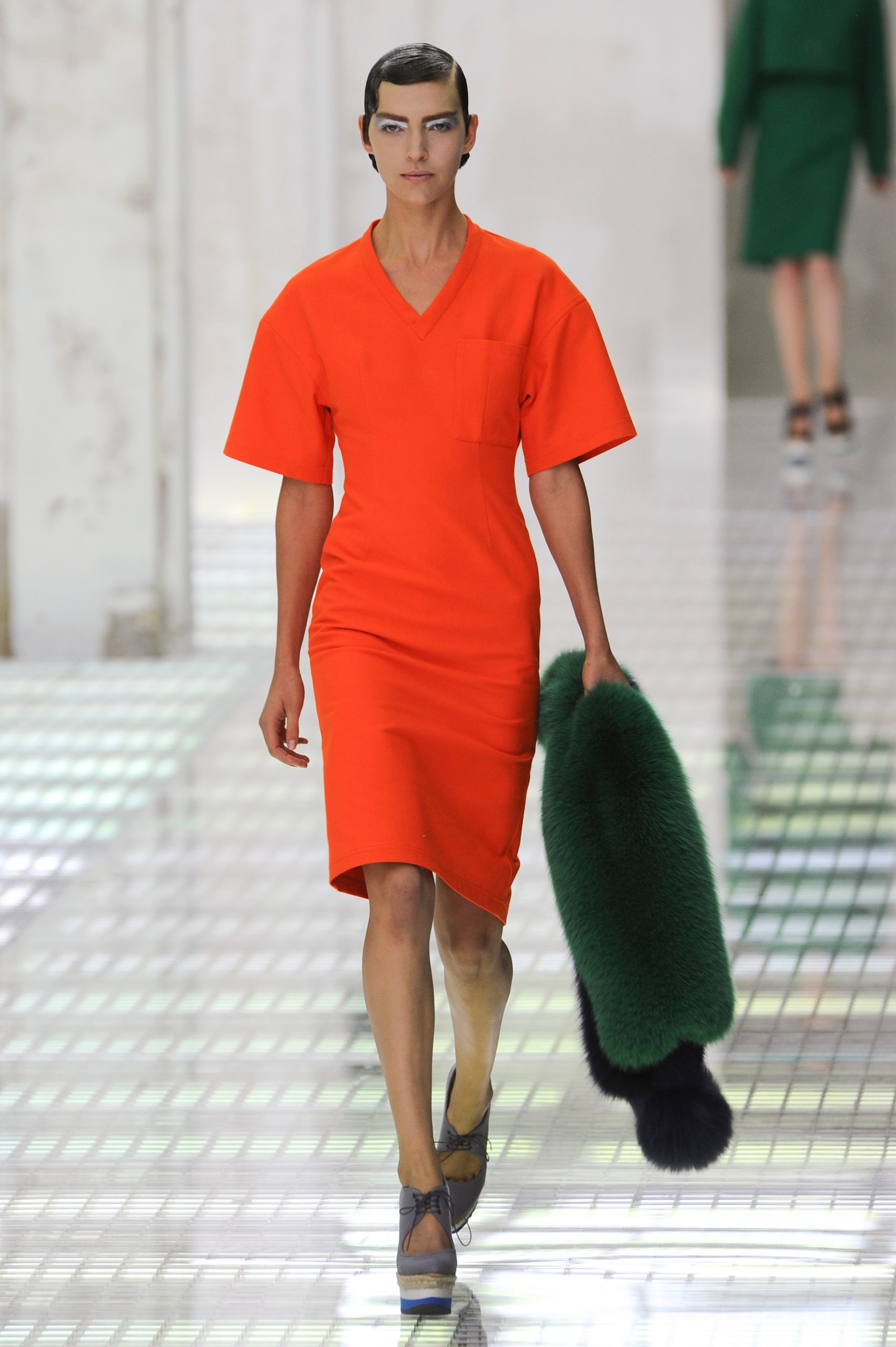 Arizona Muse op de catwalk van Prada lente/zomer 2011