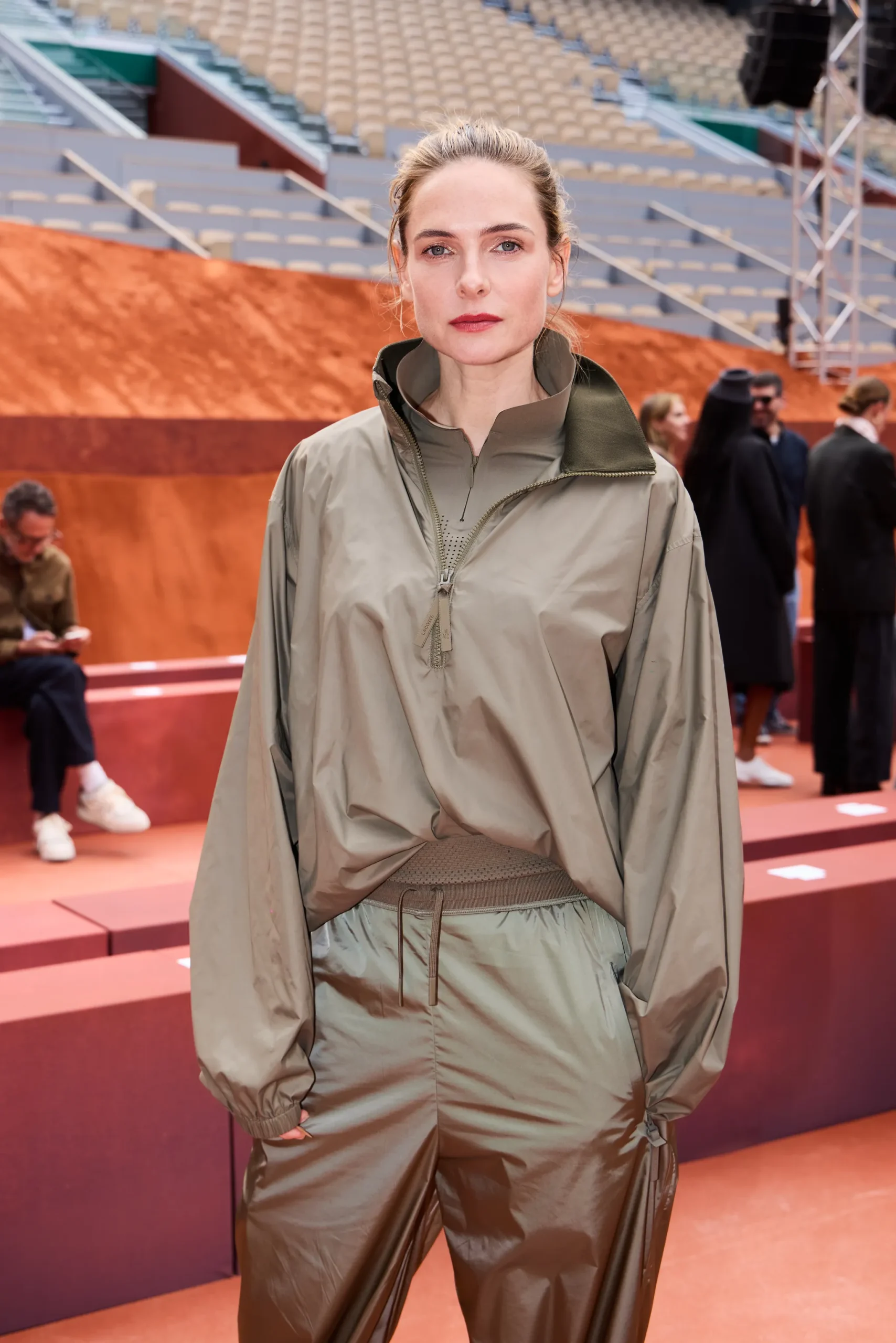 Rebecca Ferguson bij Lacoste