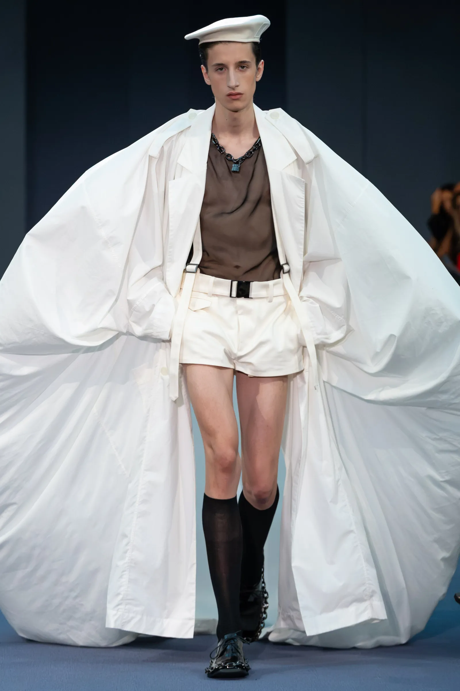 Xiao Xu look op Hyeres