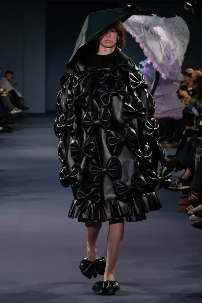 yui-chen-wint-de-grand-prize-in-hyeres-nederlandse-designer-rachel-luurssen-valt-ook-in-de-prijzen-411520