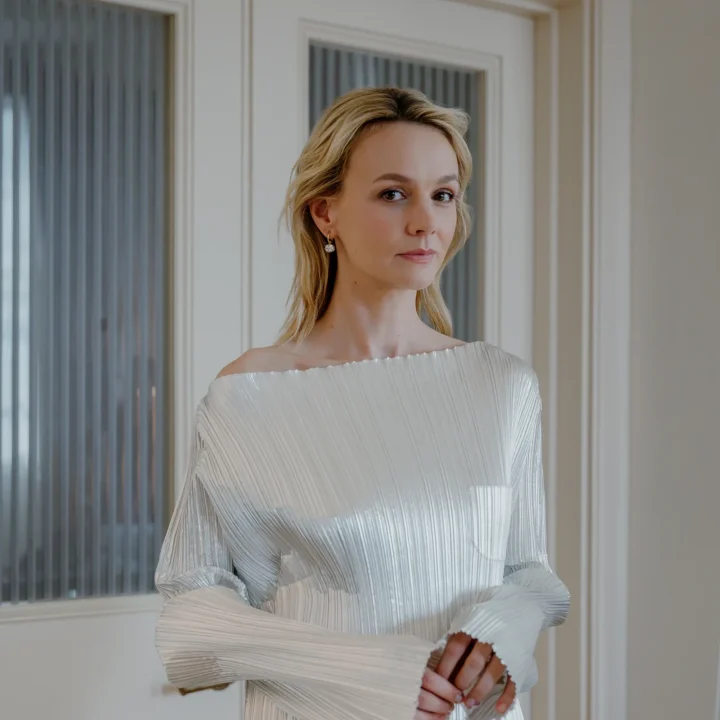 carey-mulligan-heeft-first-dibs-op-de-collectie-van-het-seizoen-410964