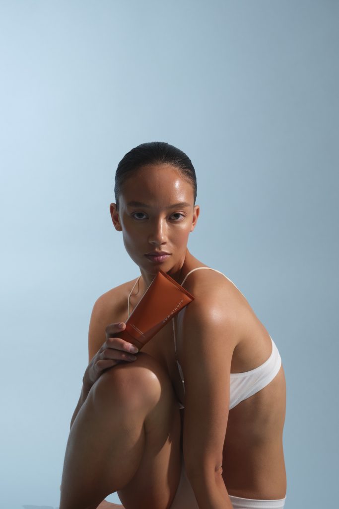 Sophia Mae lanceert een nieuw self-tan product voor het hele lichaam